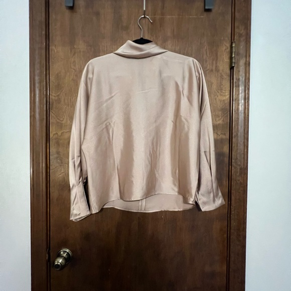 Express blouse - Picture 1 of 3